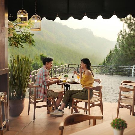 เดอะ ลอดจ์ มาริบายา Hotel Cikareumbi ภายนอก รูปภาพ