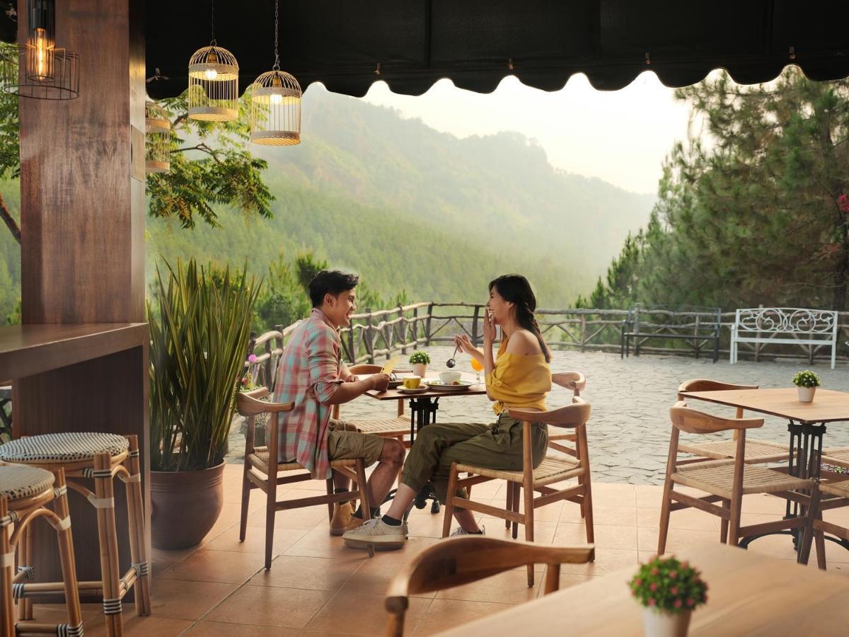 เดอะ ลอดจ์ มาริบายา Hotel Cikareumbi ภายนอก รูปภาพ