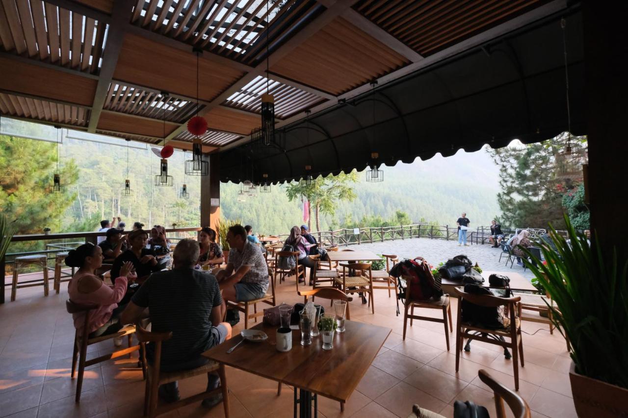 เดอะ ลอดจ์ มาริบายา Hotel Cikareumbi ภายนอก รูปภาพ