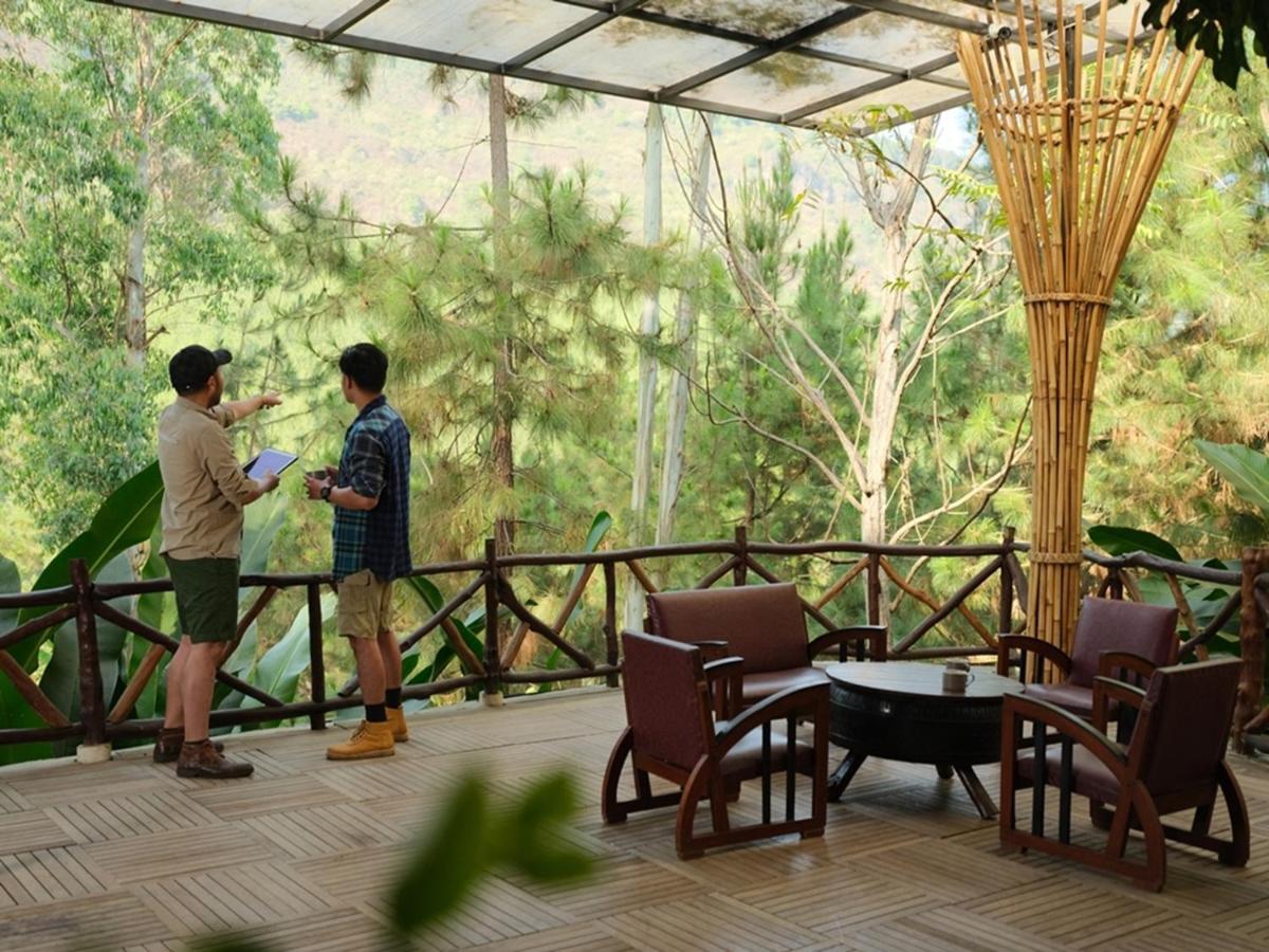 เดอะ ลอดจ์ มาริบายา Hotel Cikareumbi ภายนอก รูปภาพ