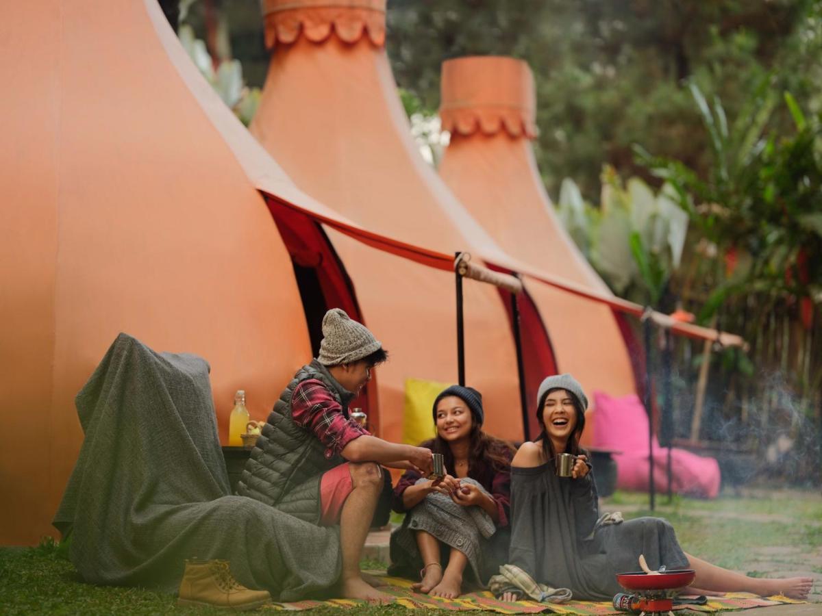 เดอะ ลอดจ์ มาริบายา Hotel Cikareumbi ภายนอก รูปภาพ