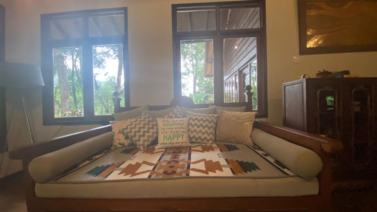 เดอะ ลอดจ์ มาริบายา Hotel Cikareumbi ภายนอก รูปภาพ